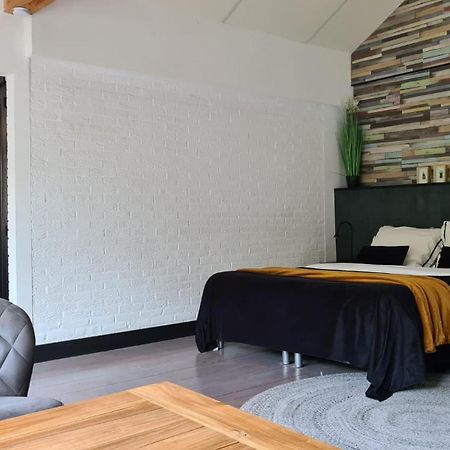 Sleepzzz Bed & Breakfast Heusden  Ngoại thất bức ảnh